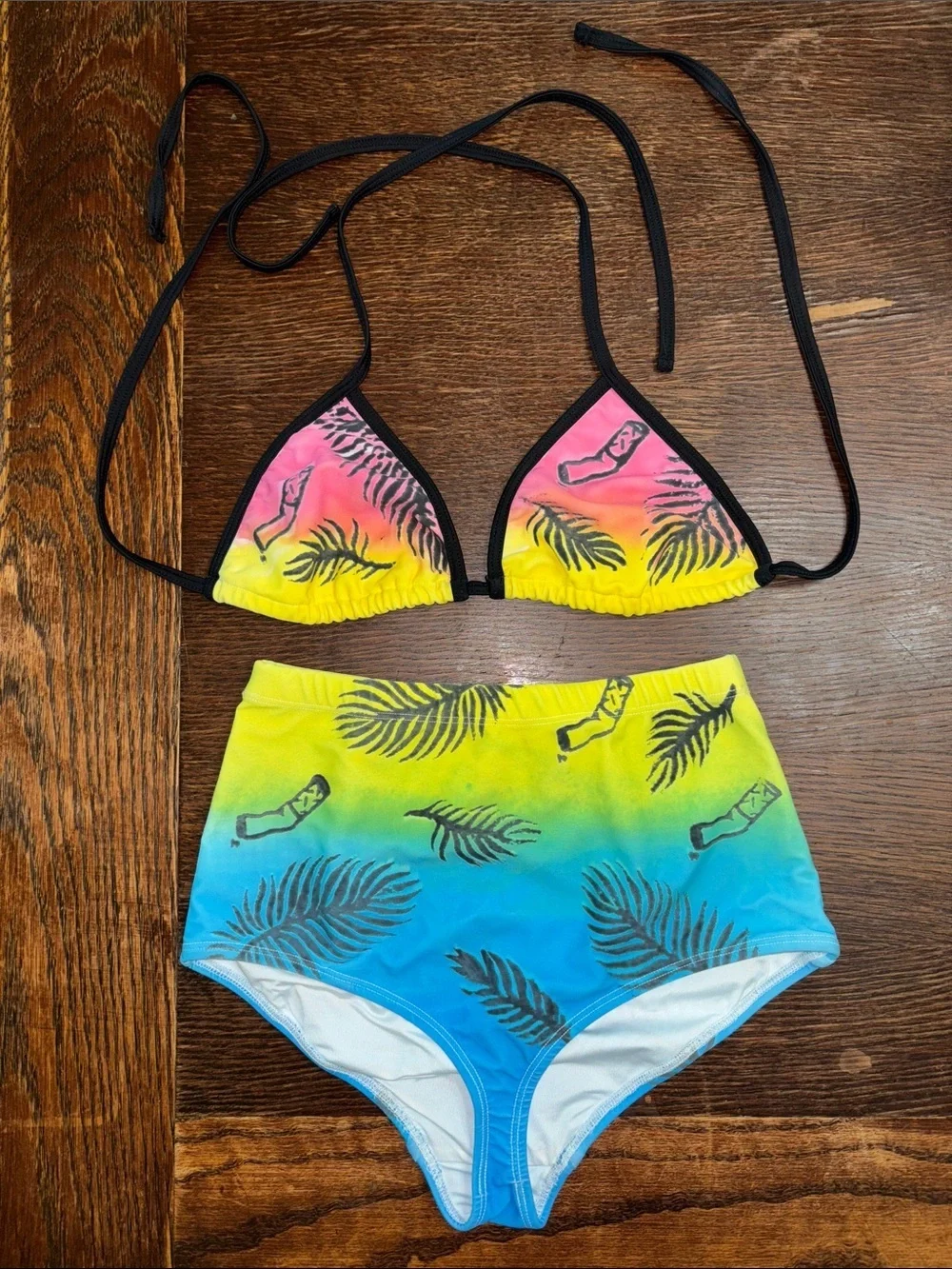 RARE Mowgli Surf + Tuesday Bassen Bikini Set 2016 Collab Limited Medium